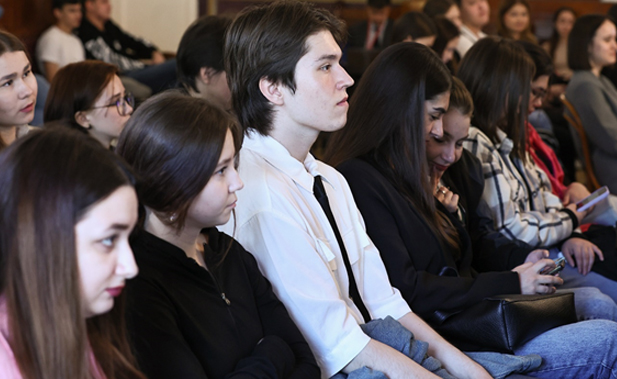 XIX Международная школа-практикум молодых ученых-юристов. Секционное заседание «БРИКС на современной правовой картине мира: изменение цивилизационной парадигмы»