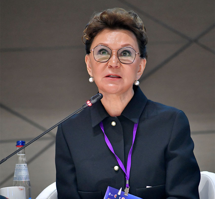 XX Международная школа-практикум молодых учёных-юристов «Ресурсы права в реализации приоритетных стратегических инициатив». Пленарное заседание