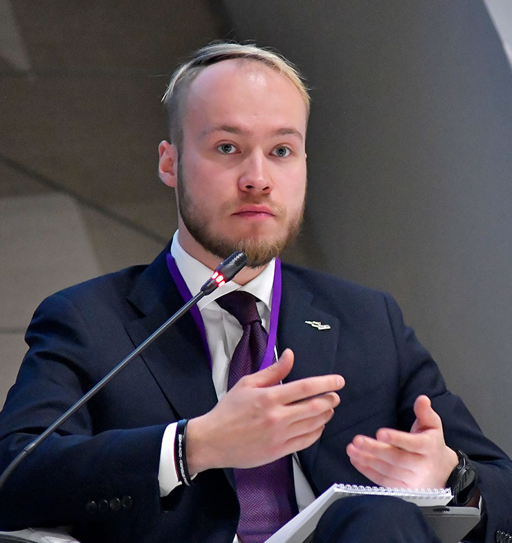 XX Международная школа-практикум молодых учёных-юристов «Ресурсы права в реализации приоритетных стратегических инициатив». Пленарное заседание